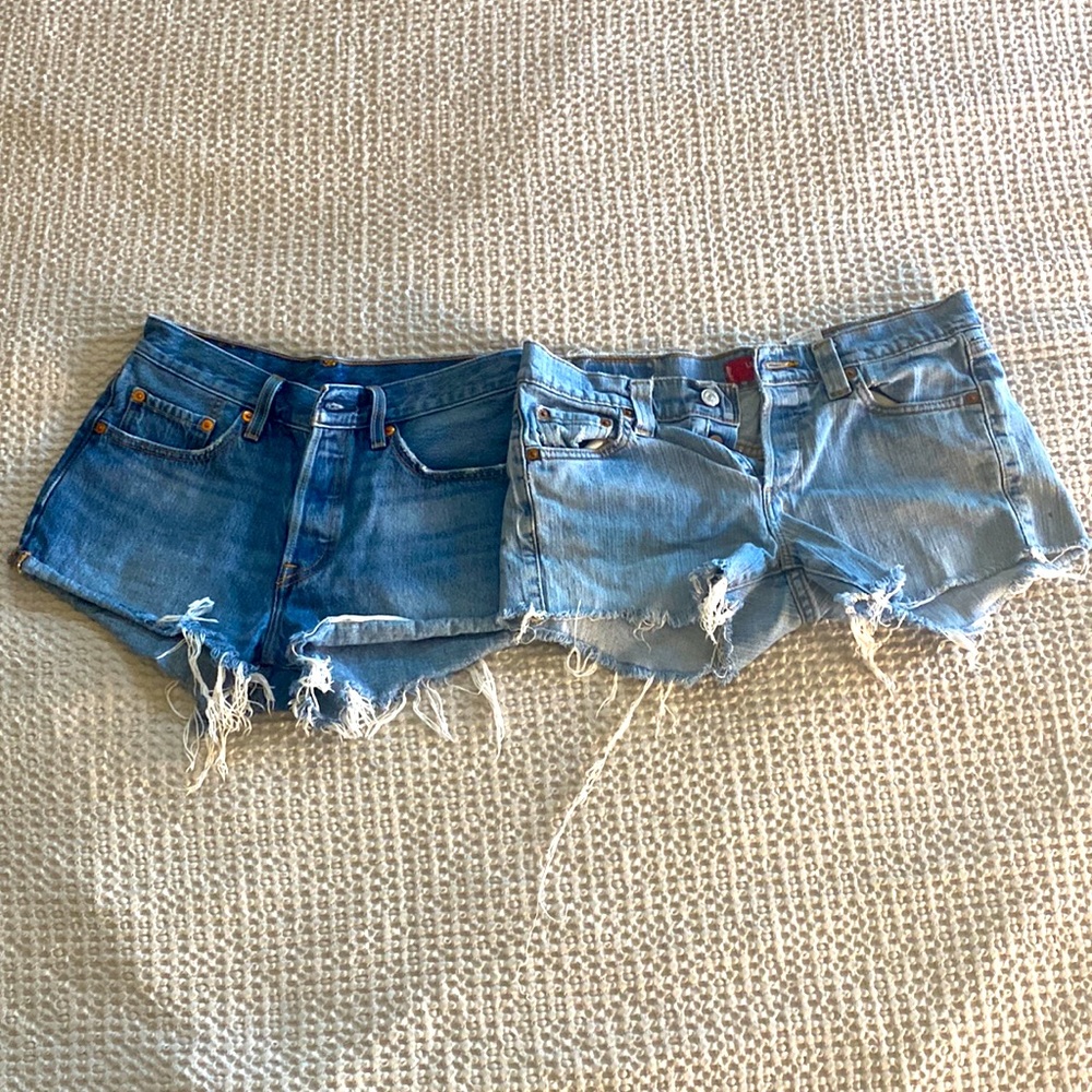 Levi’s vintage shorts two pairs